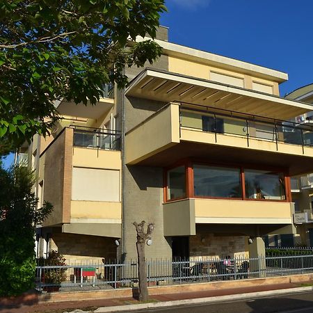 Albergo Quaglia Roseto Degli Abruzzi Εξωτερικό φωτογραφία
