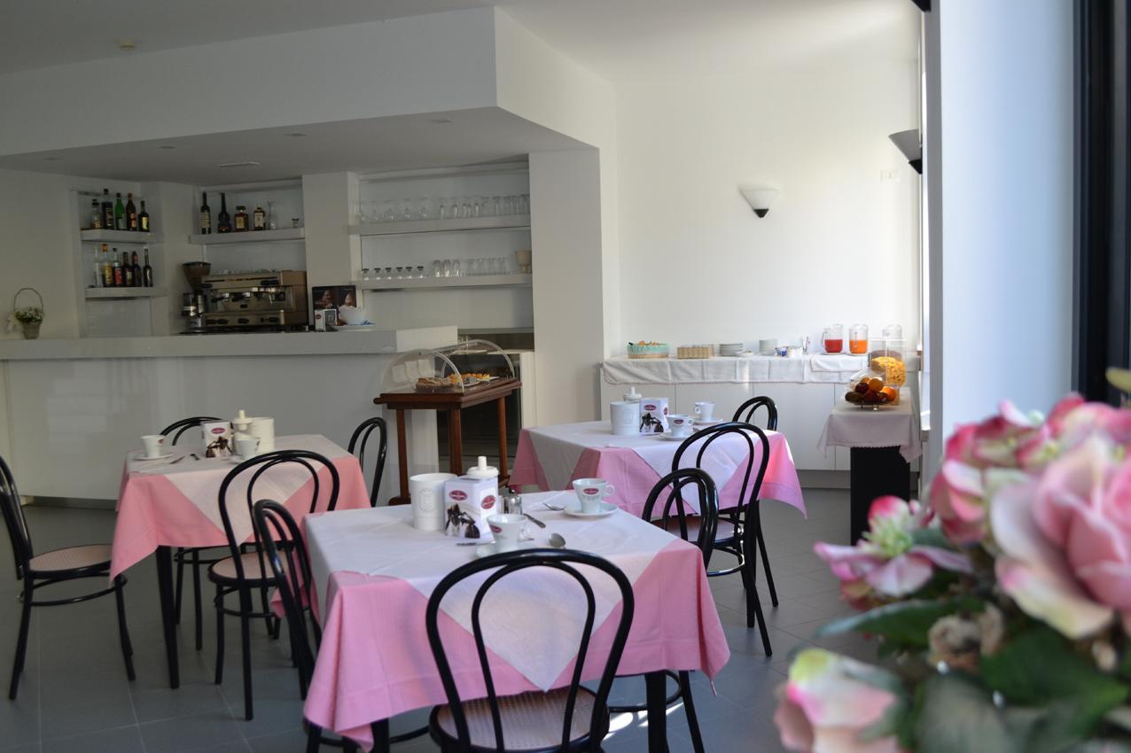 Albergo Quaglia Roseto Degli Abruzzi Εξωτερικό φωτογραφία
